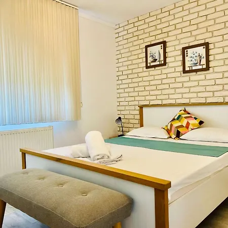 Apartmán Joy Republicii 25 *